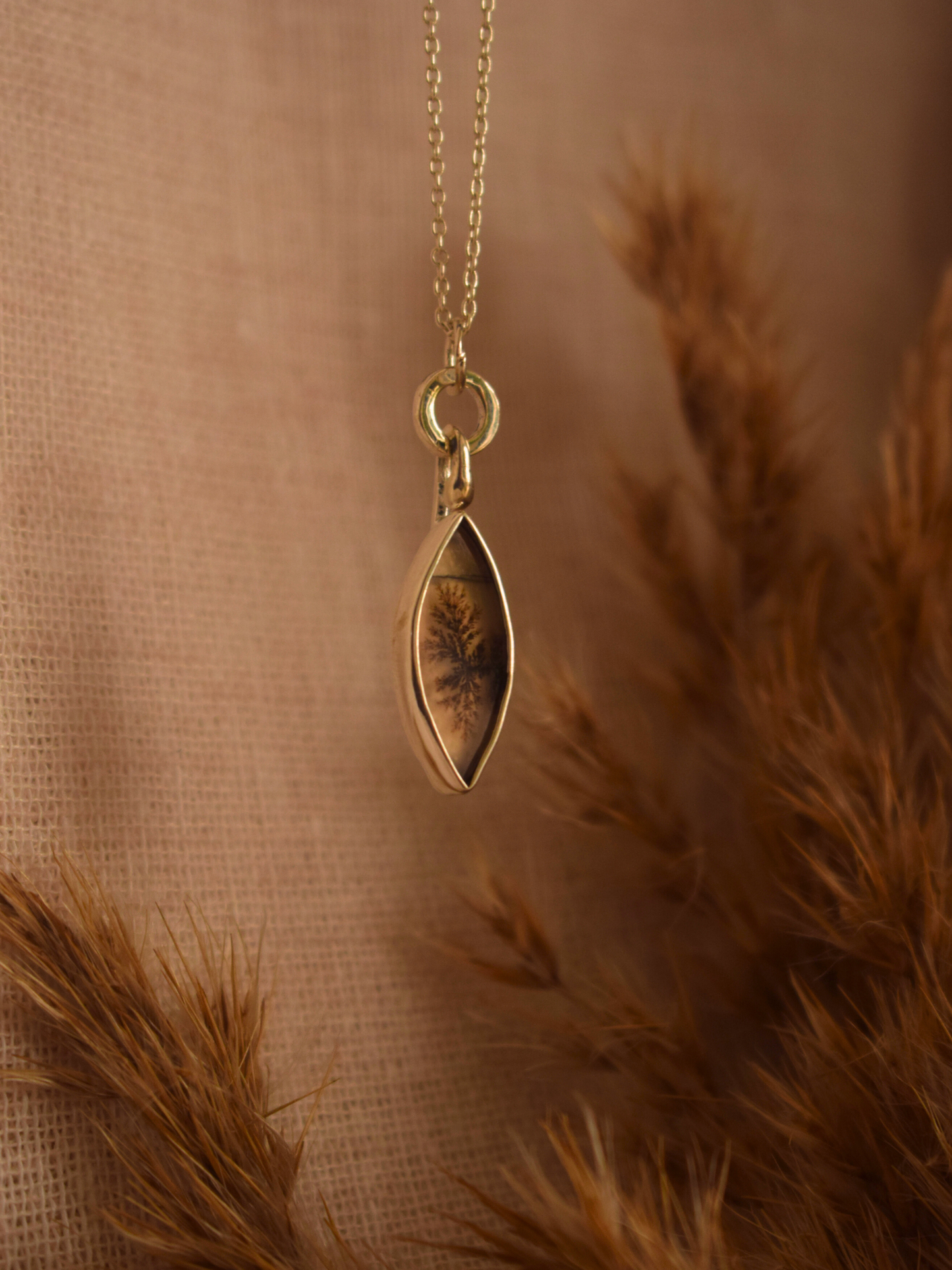 Sol Seed Necklace - Dendritic Agate 2