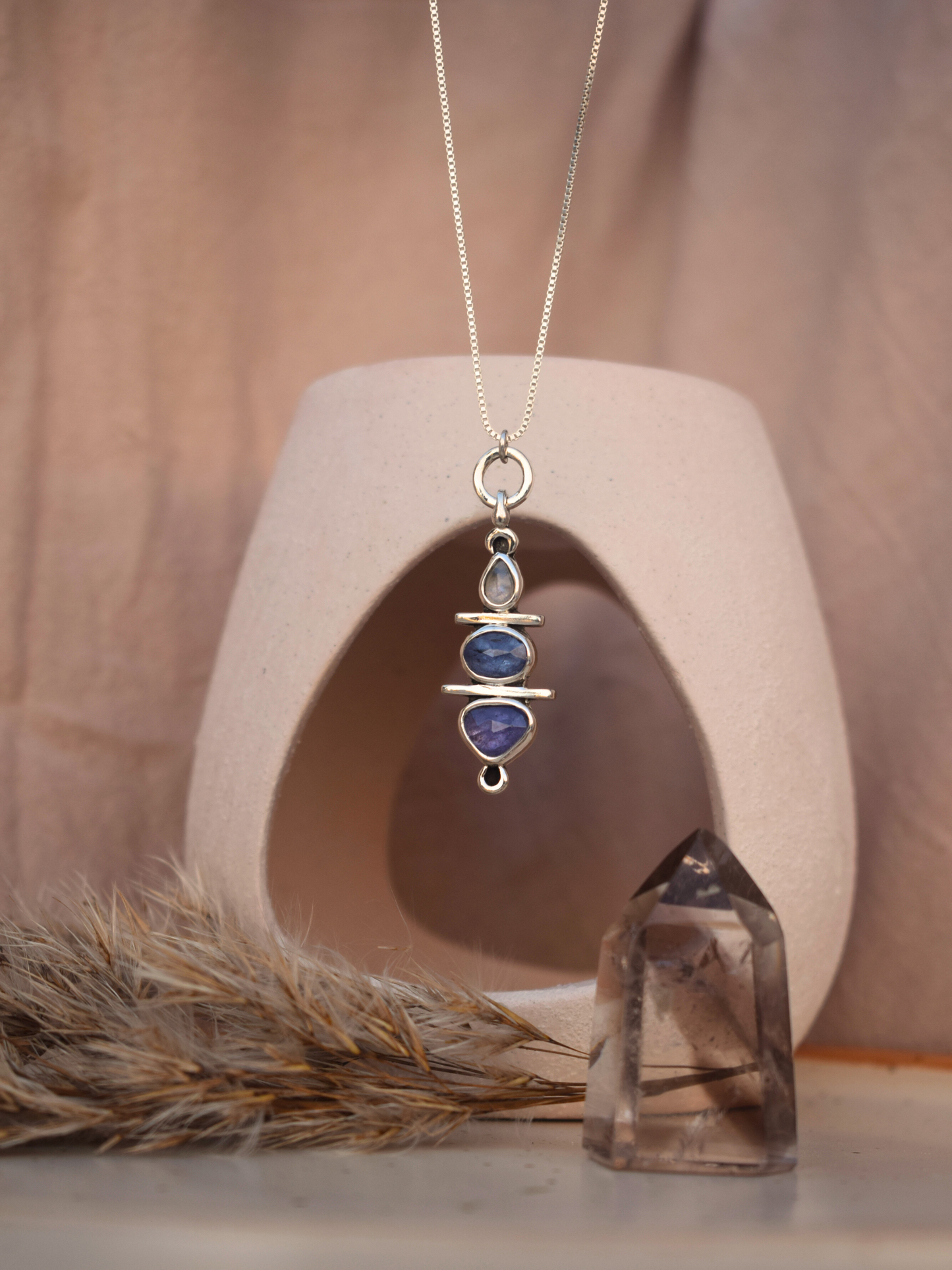 Lavara Necklace - Moonstone , Tanzanite