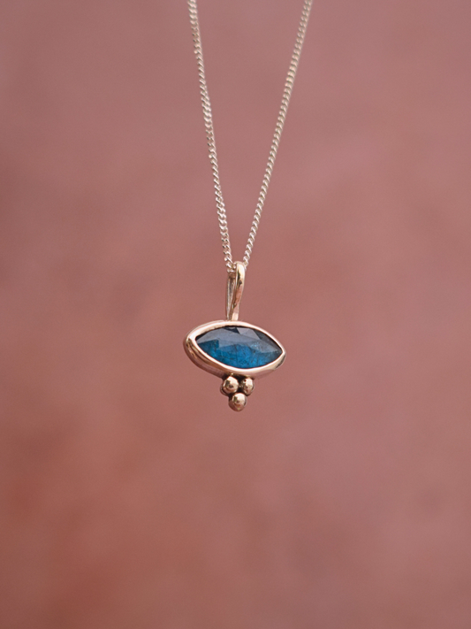 The Rising Light Necklace | Teal Kyanite