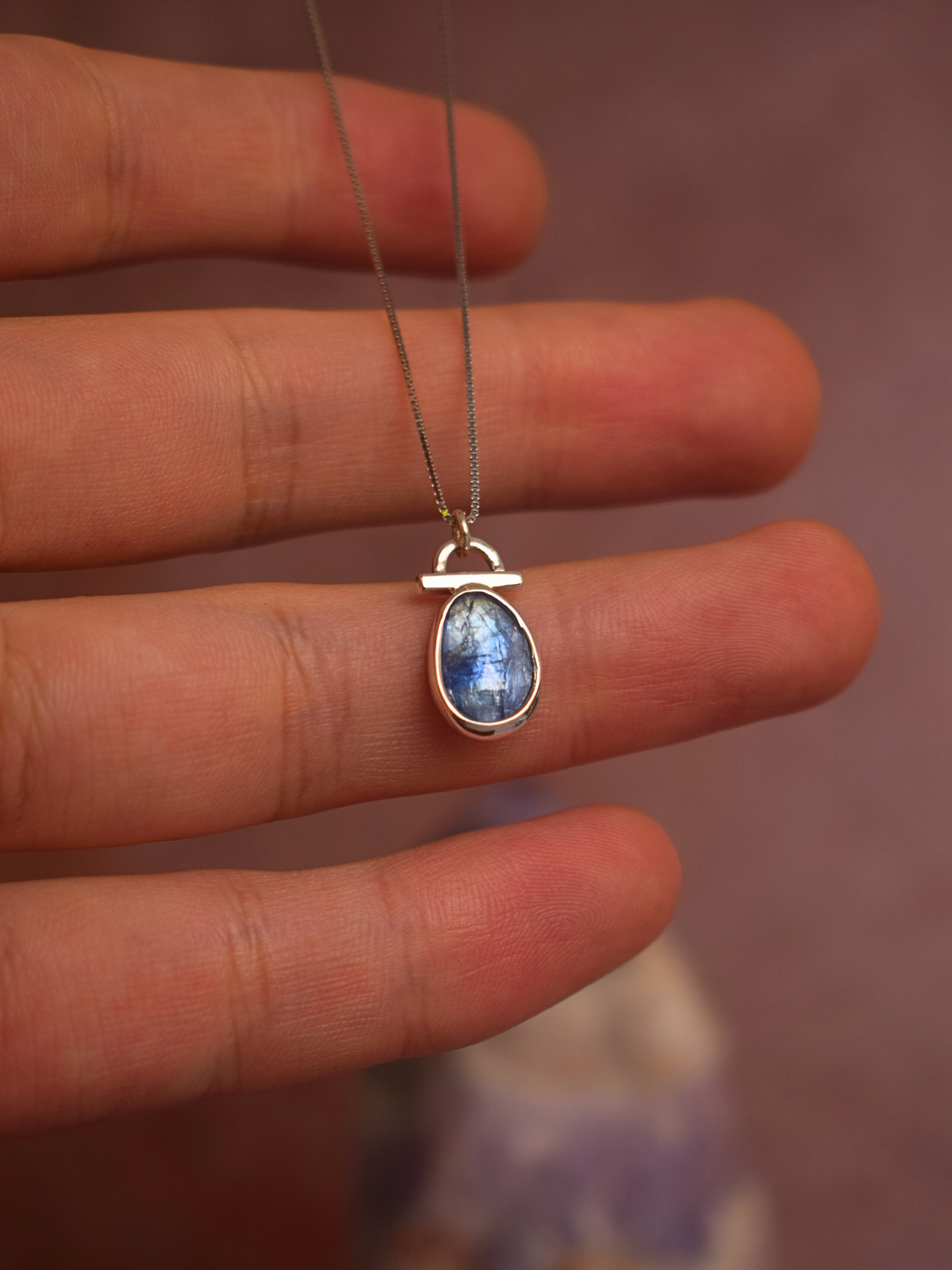 Nurture Pendant - Tanzanite