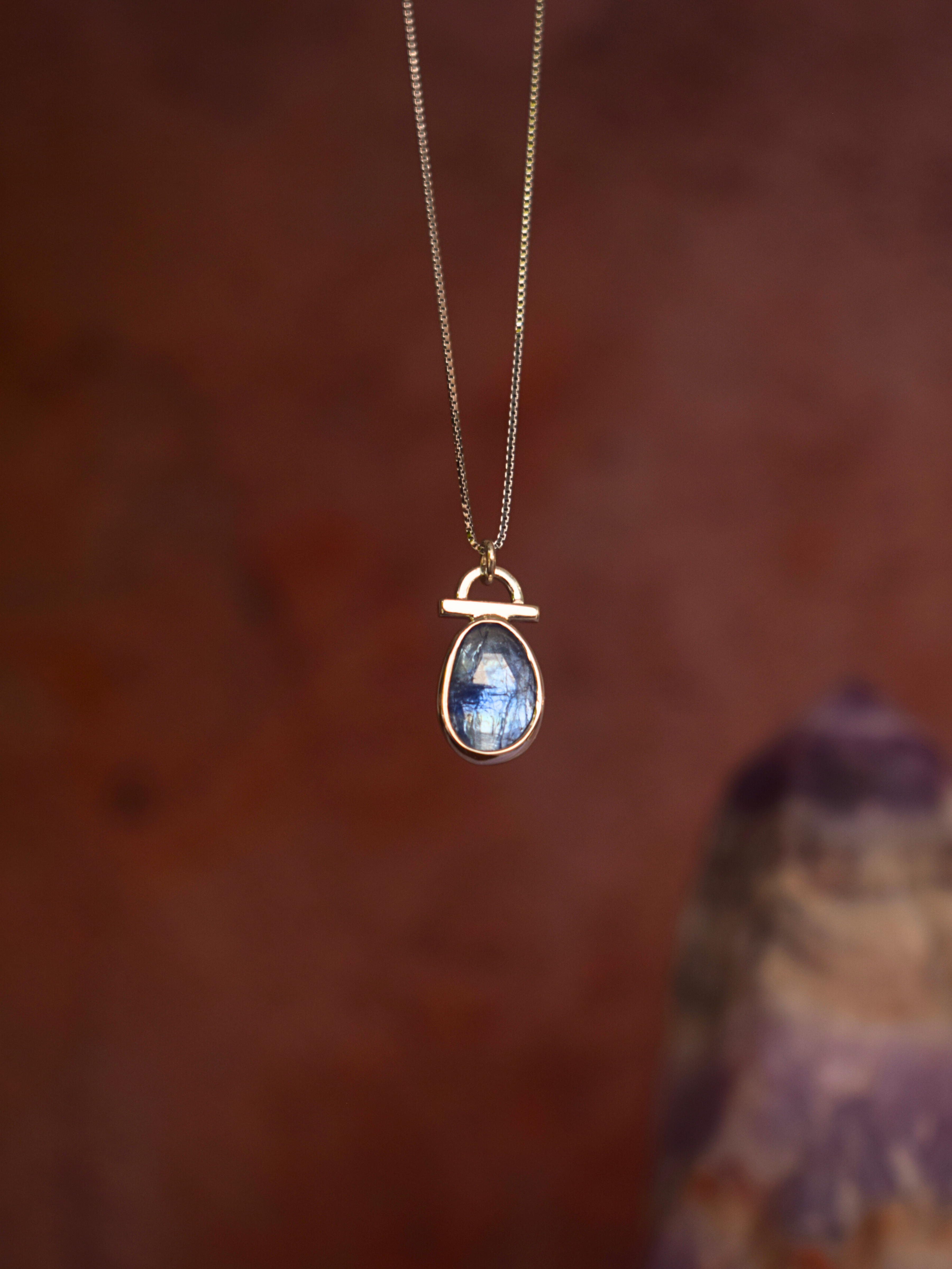 Nurture Pendant - Tanzanite