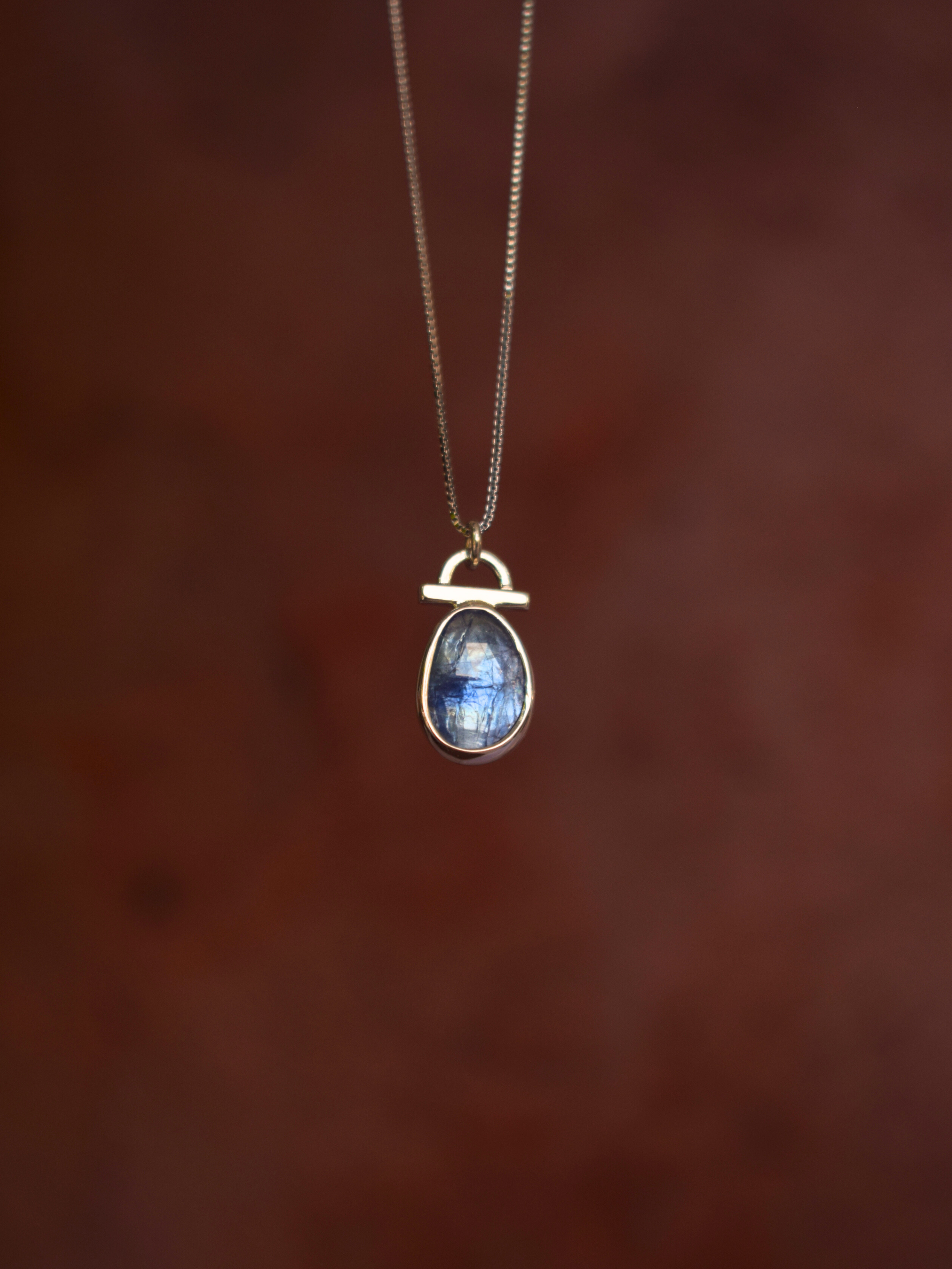 Nurture Pendant - Tanzanite