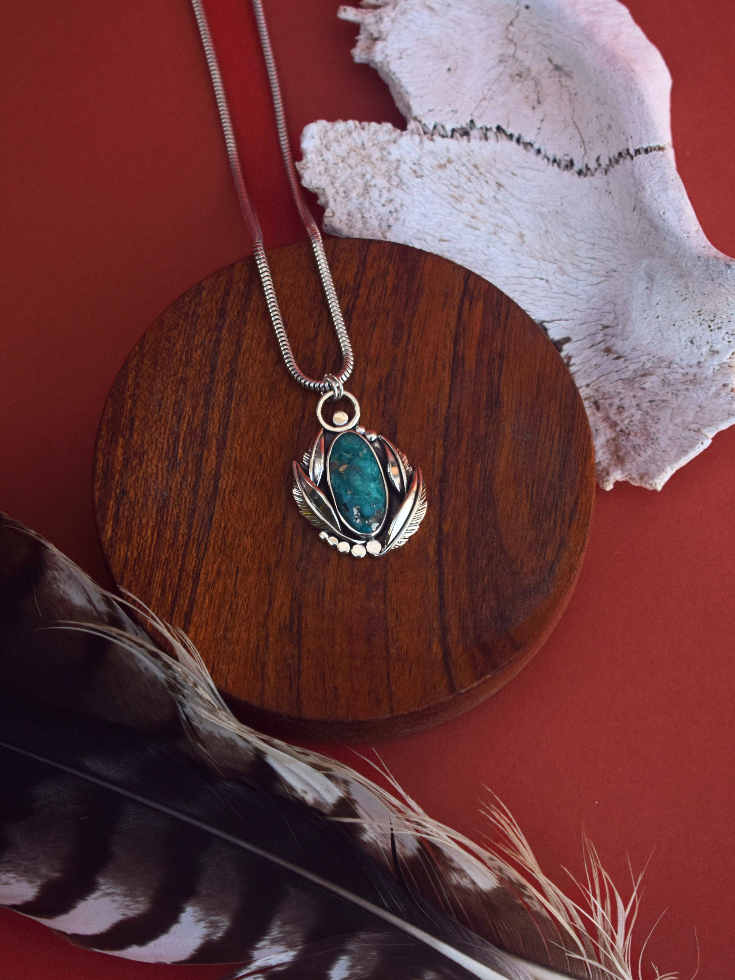 The Wilds Embrace Amulet | Carico Lake Turquoise