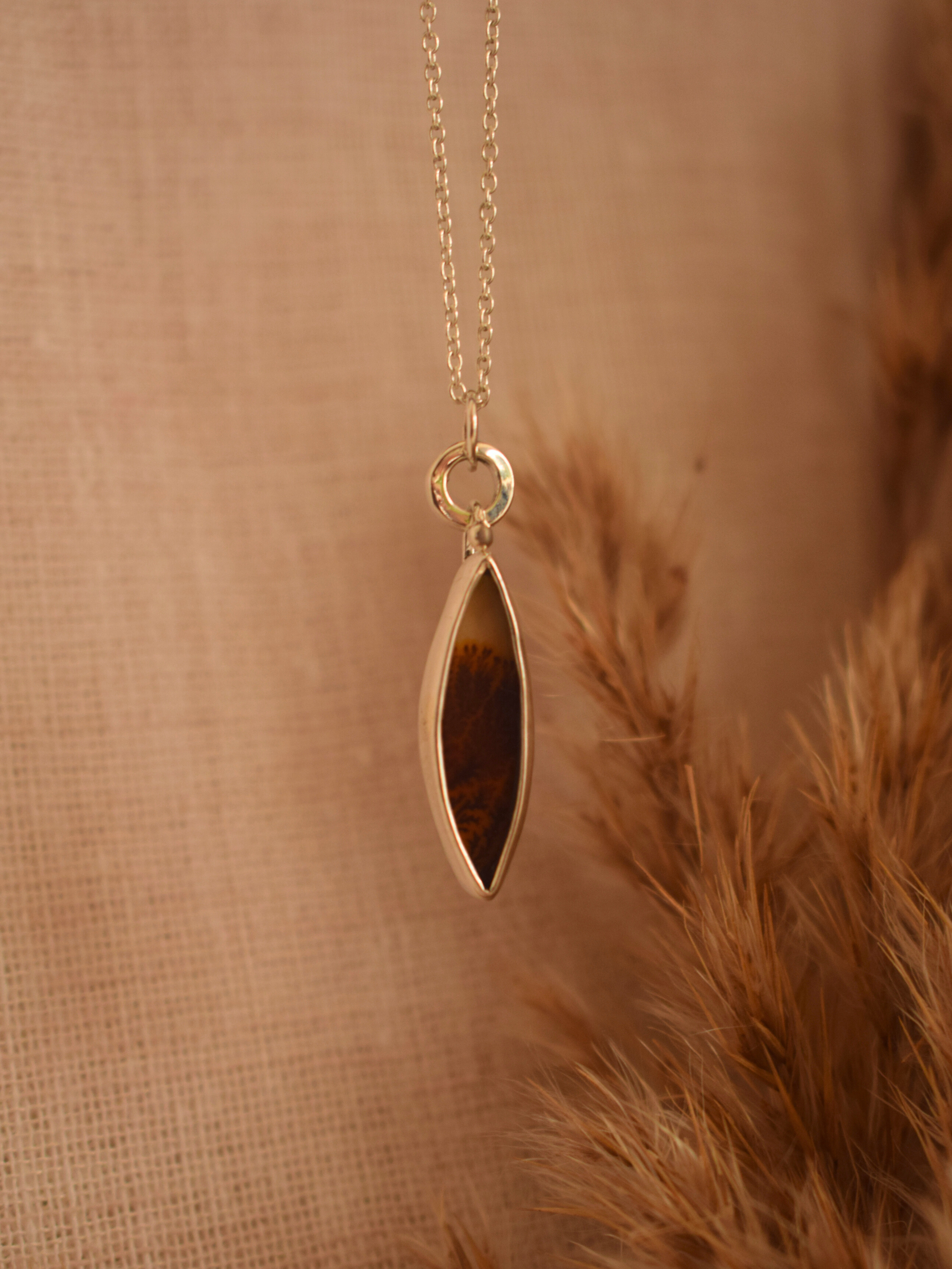 Sol Seed Necklace - Dendritic Agate 3