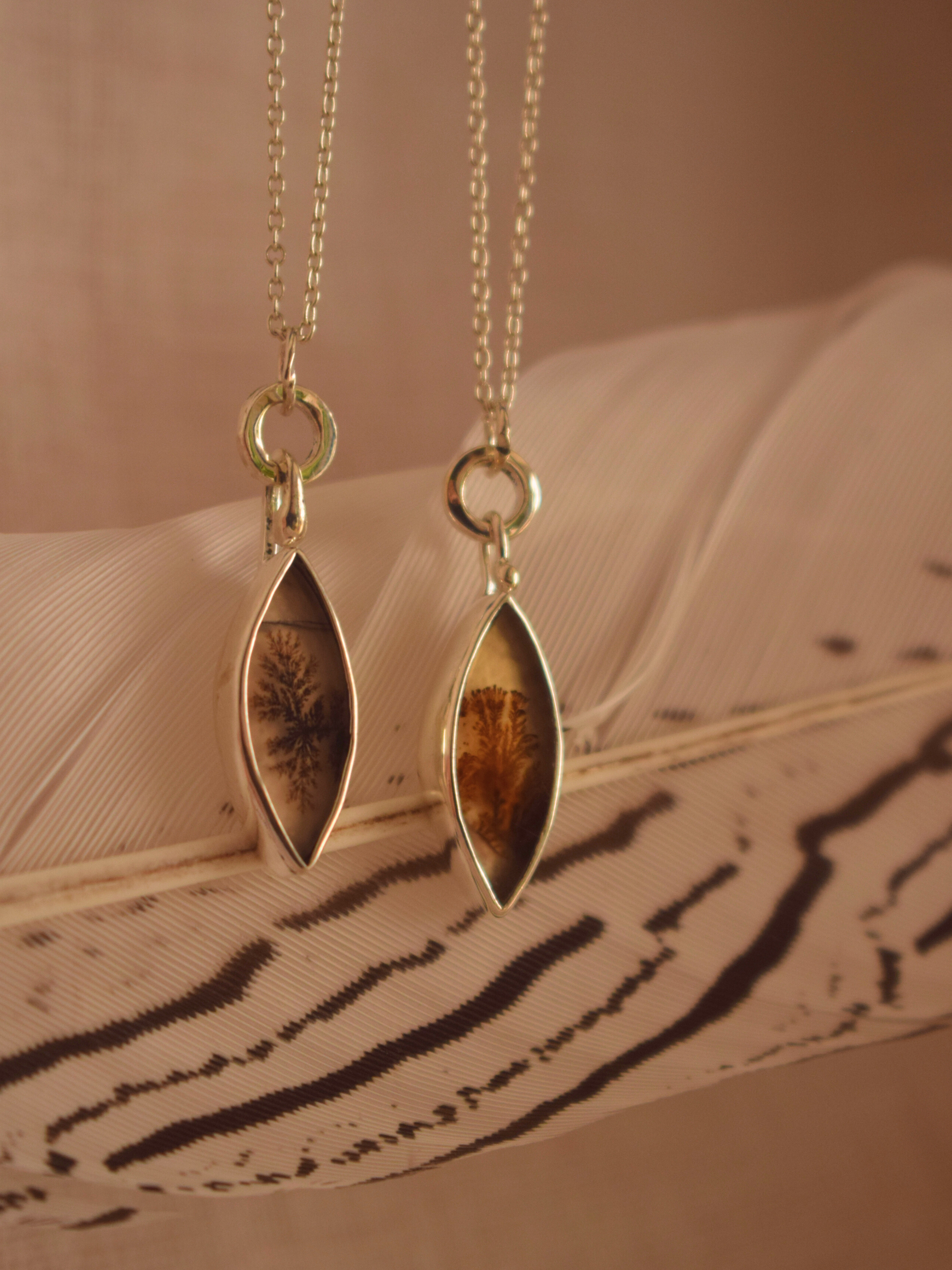 Sol Seed Necklace - Dendritic Agate 2