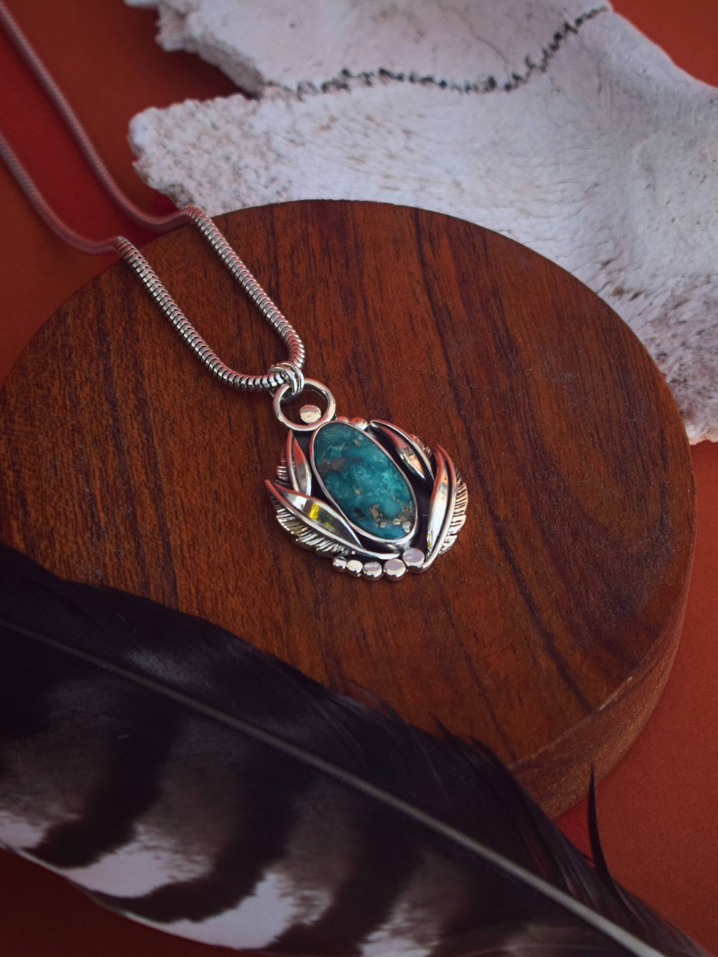 The Wilds Embrace Amulet | Carico Lake Turquoise