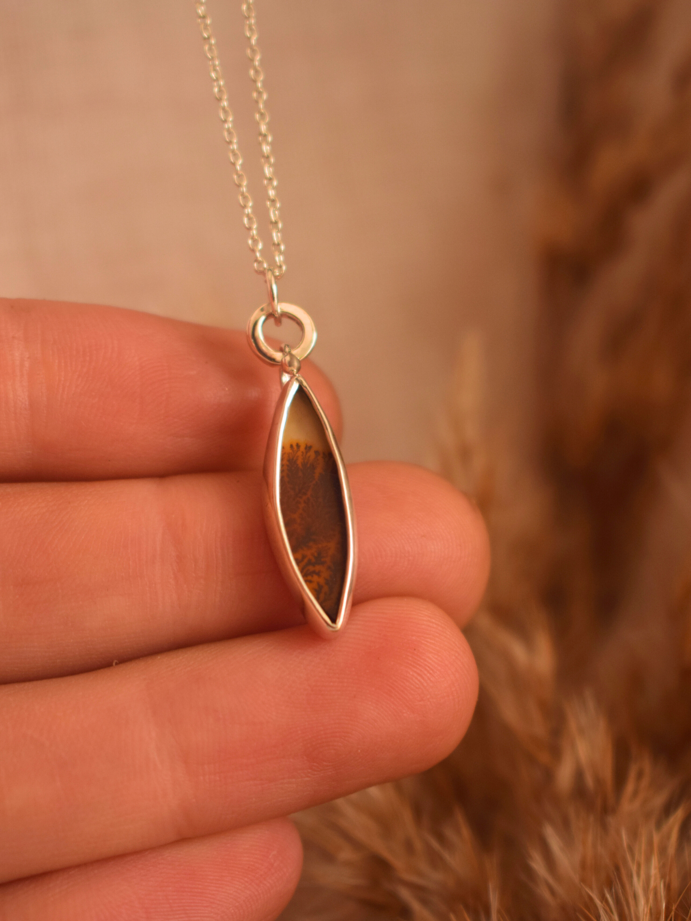 Sol Seed Necklace - Dendritic Agate 3