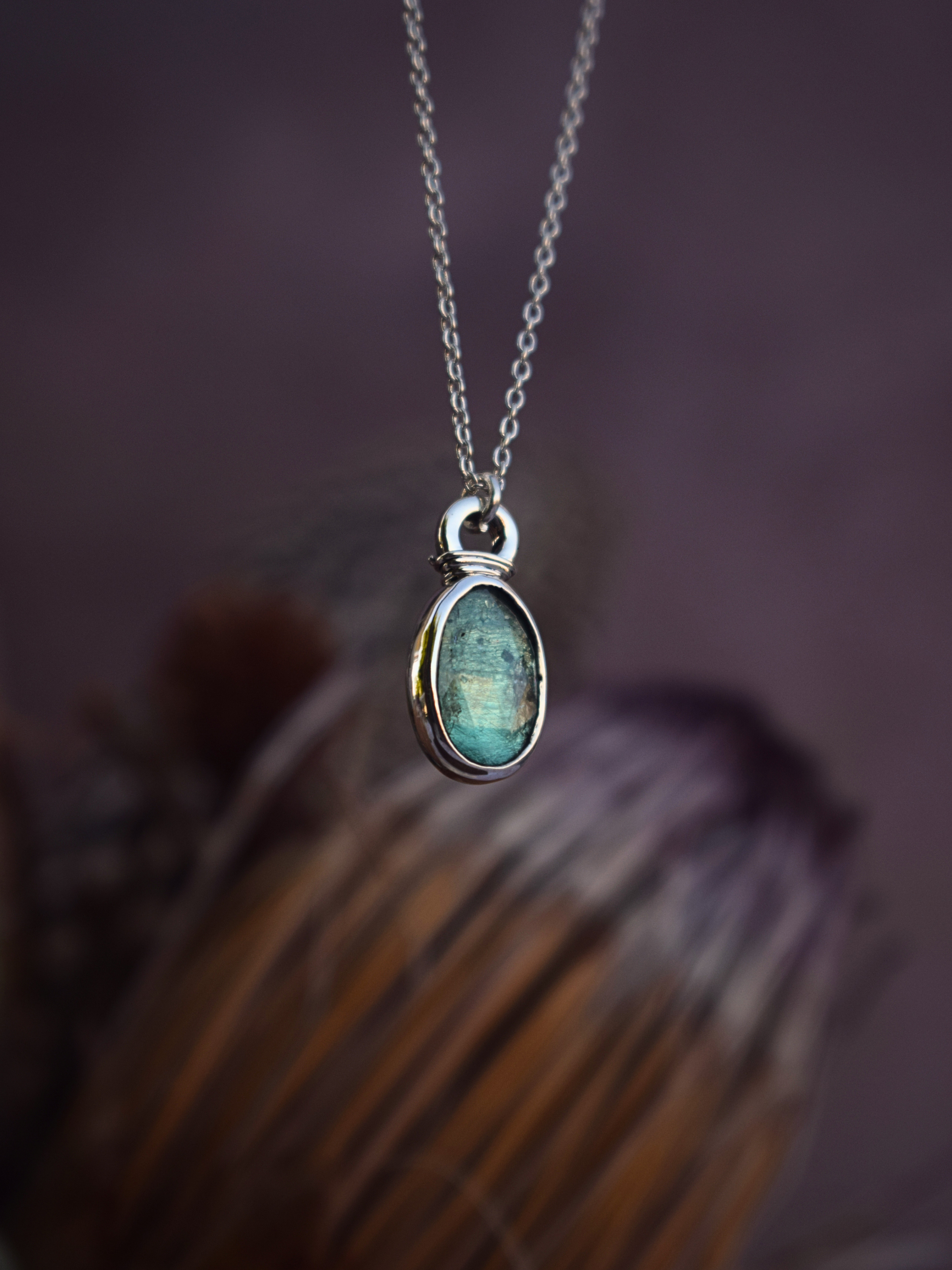 Vessel Necklace | Emerald Green Kyanite