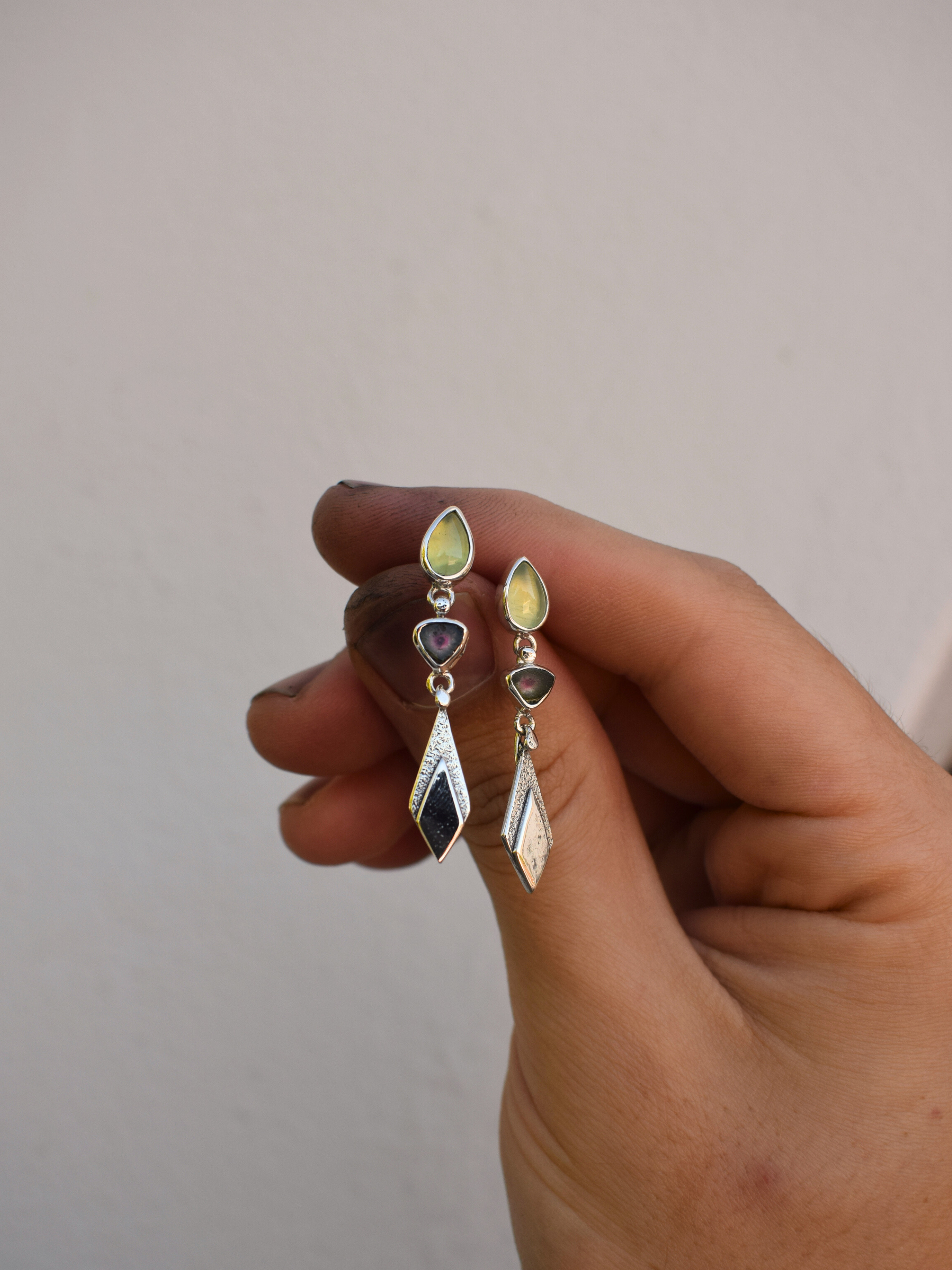 Sovereign Light Earrings