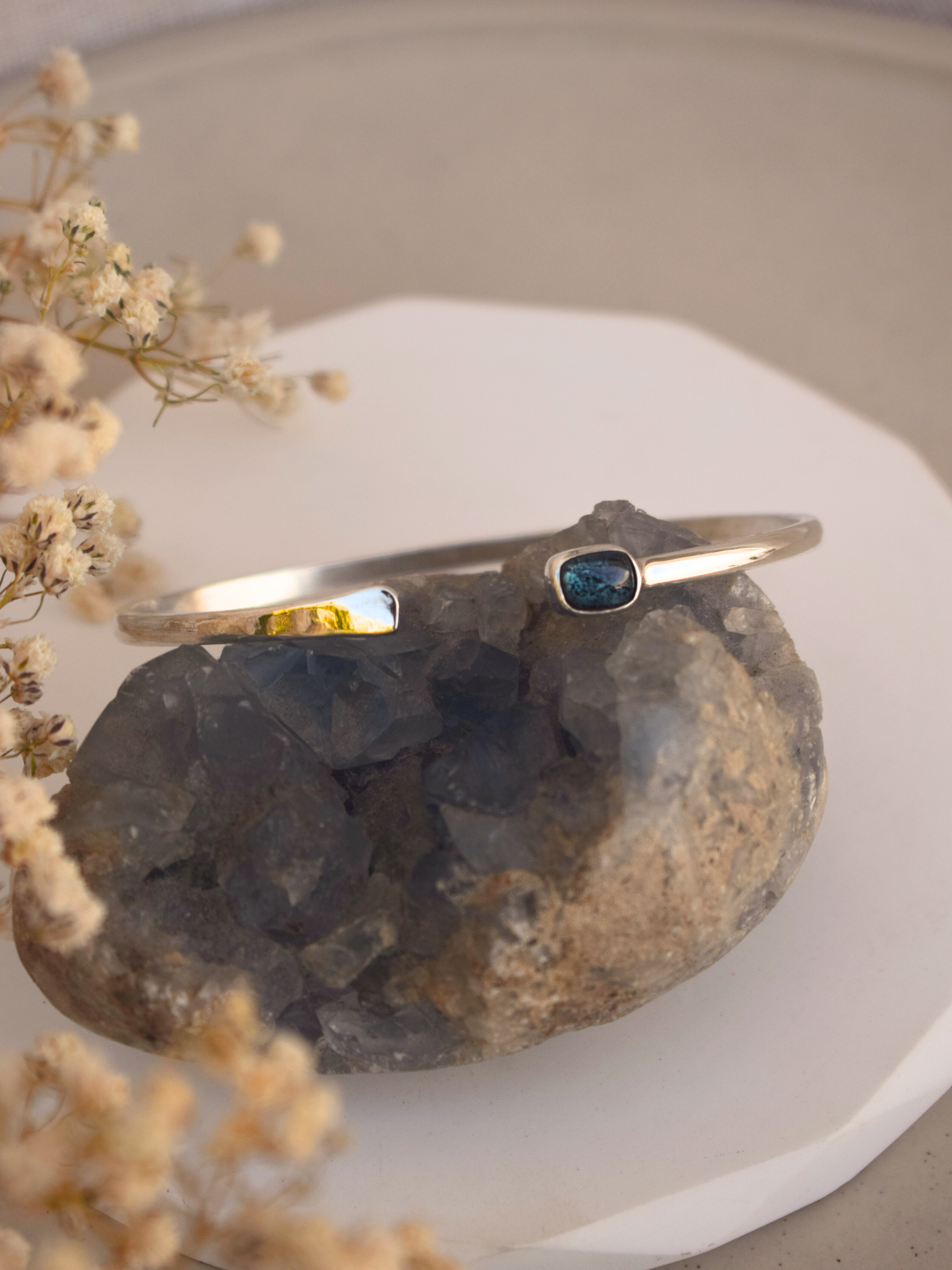 Elnor Cuff - Teal Kyanite