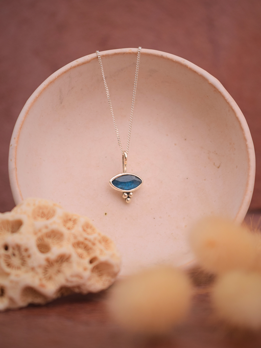 The Rising Light Necklace | Teal Kyanite