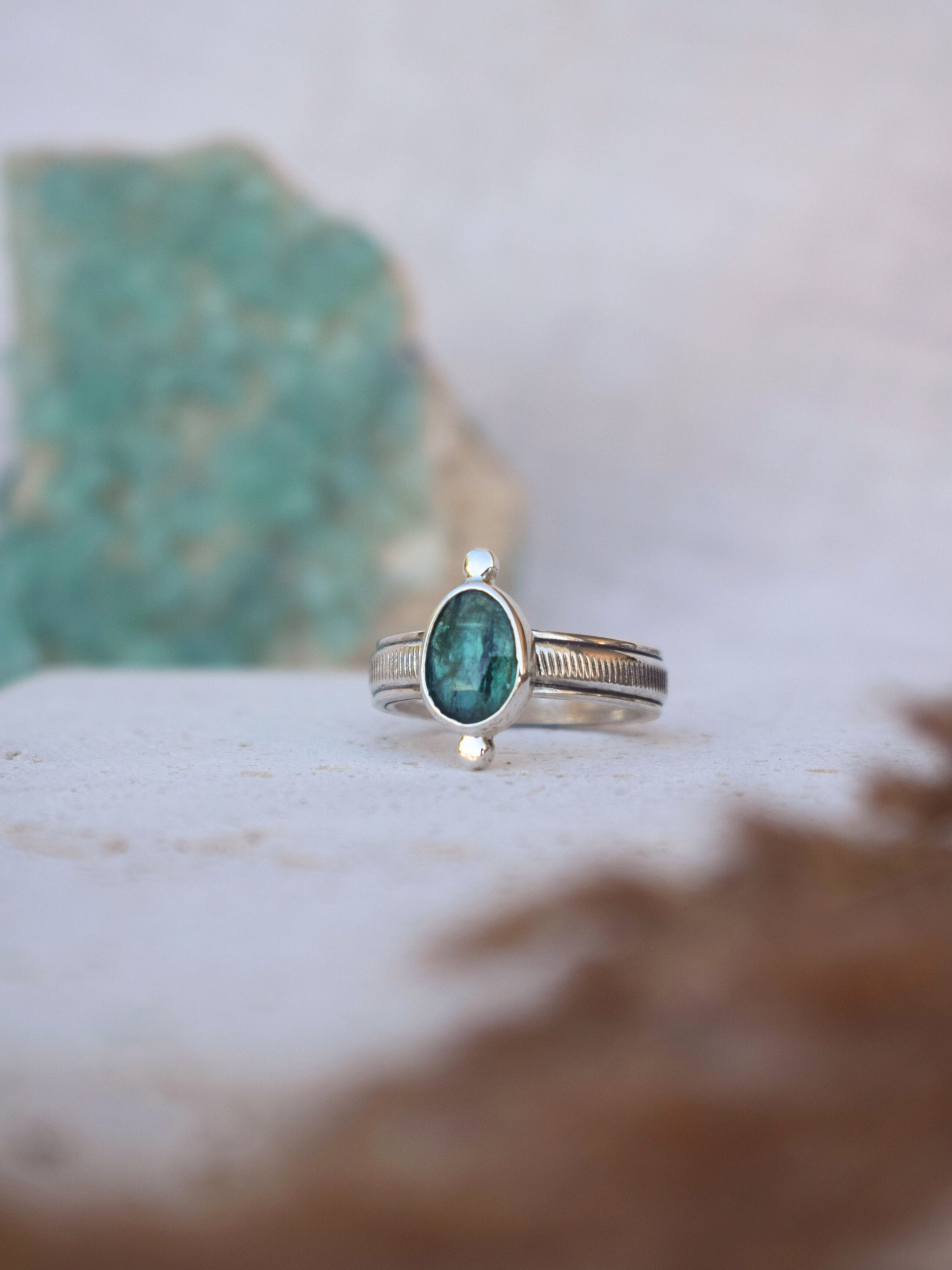 Veyra Ring