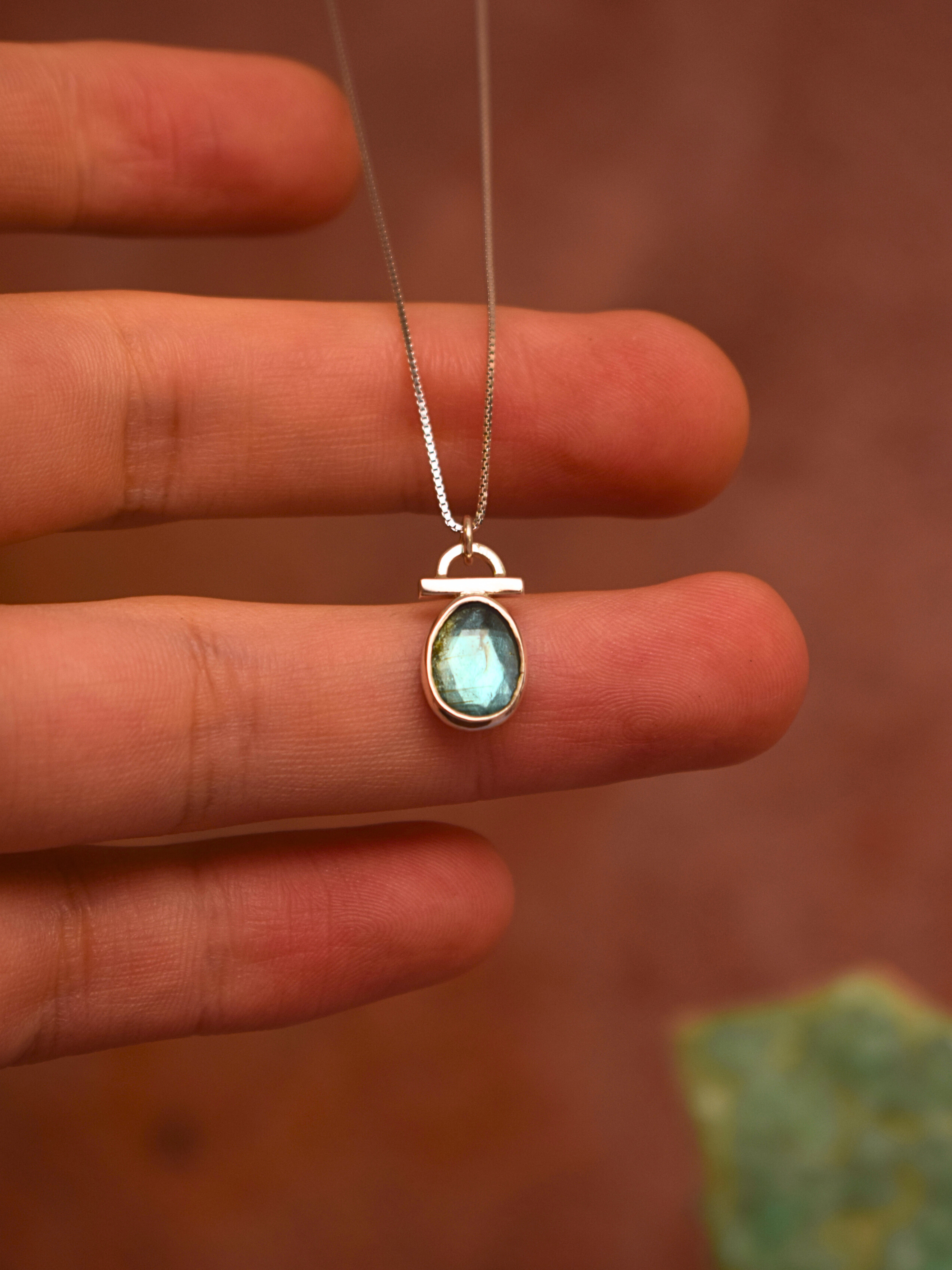 Nurture Pendant - Emerald Green Kyanite