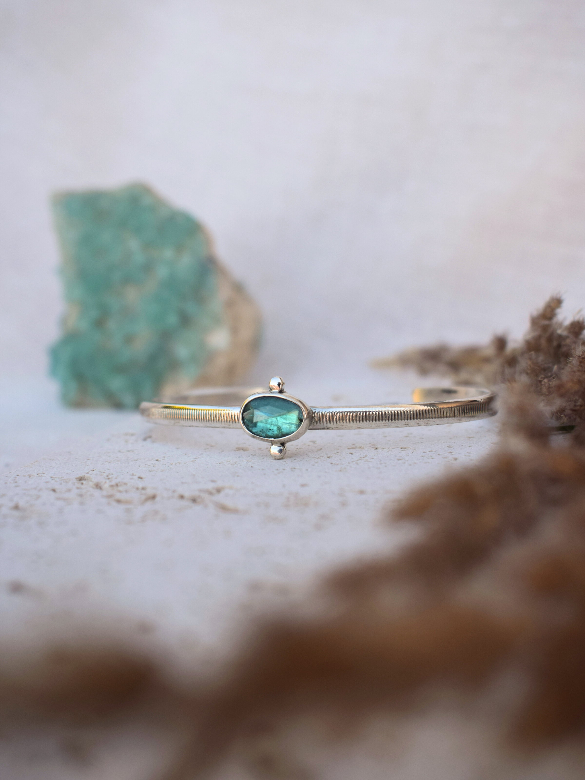 Veyra Ring