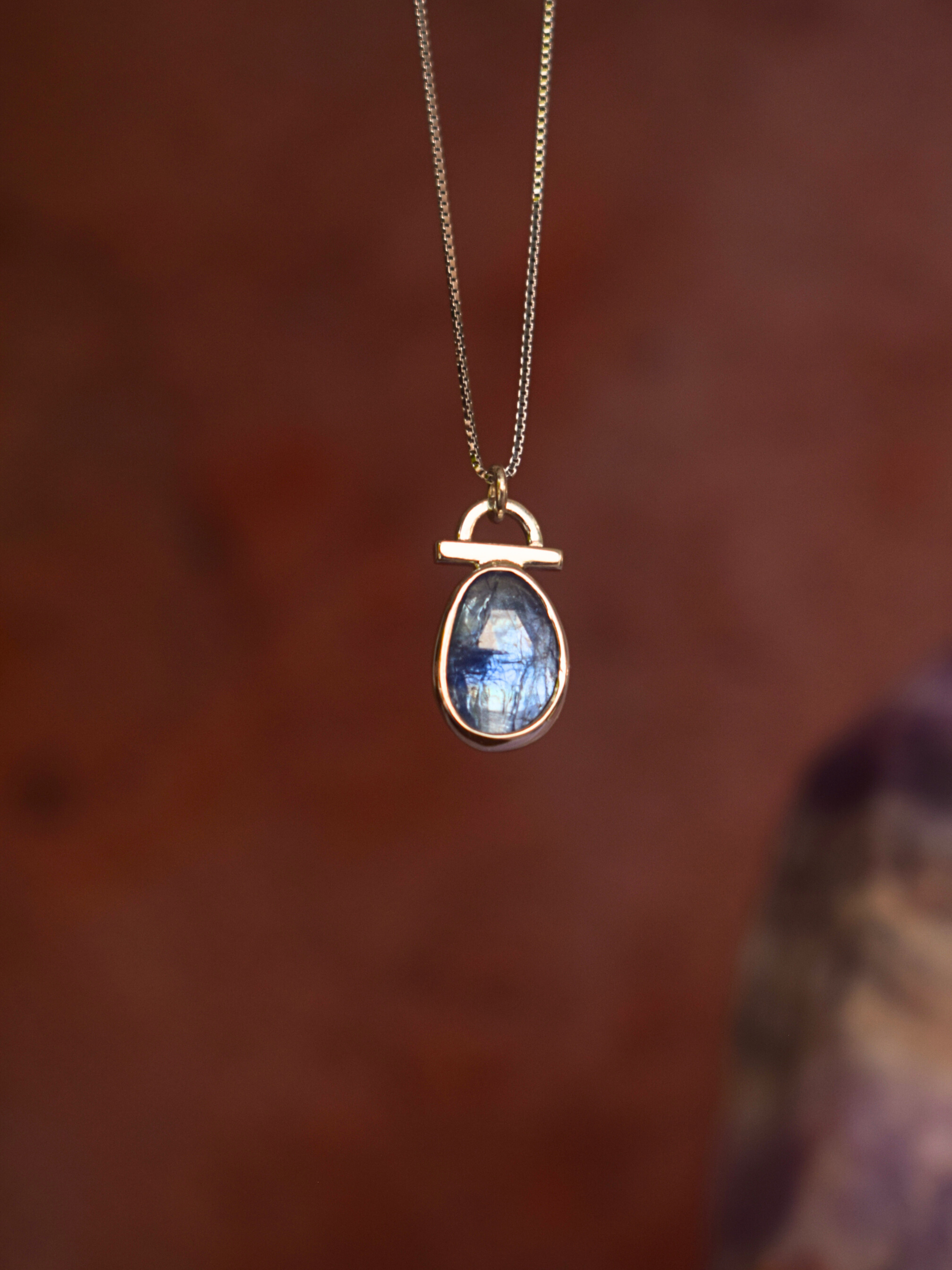 Nurture Pendant - Tanzanite