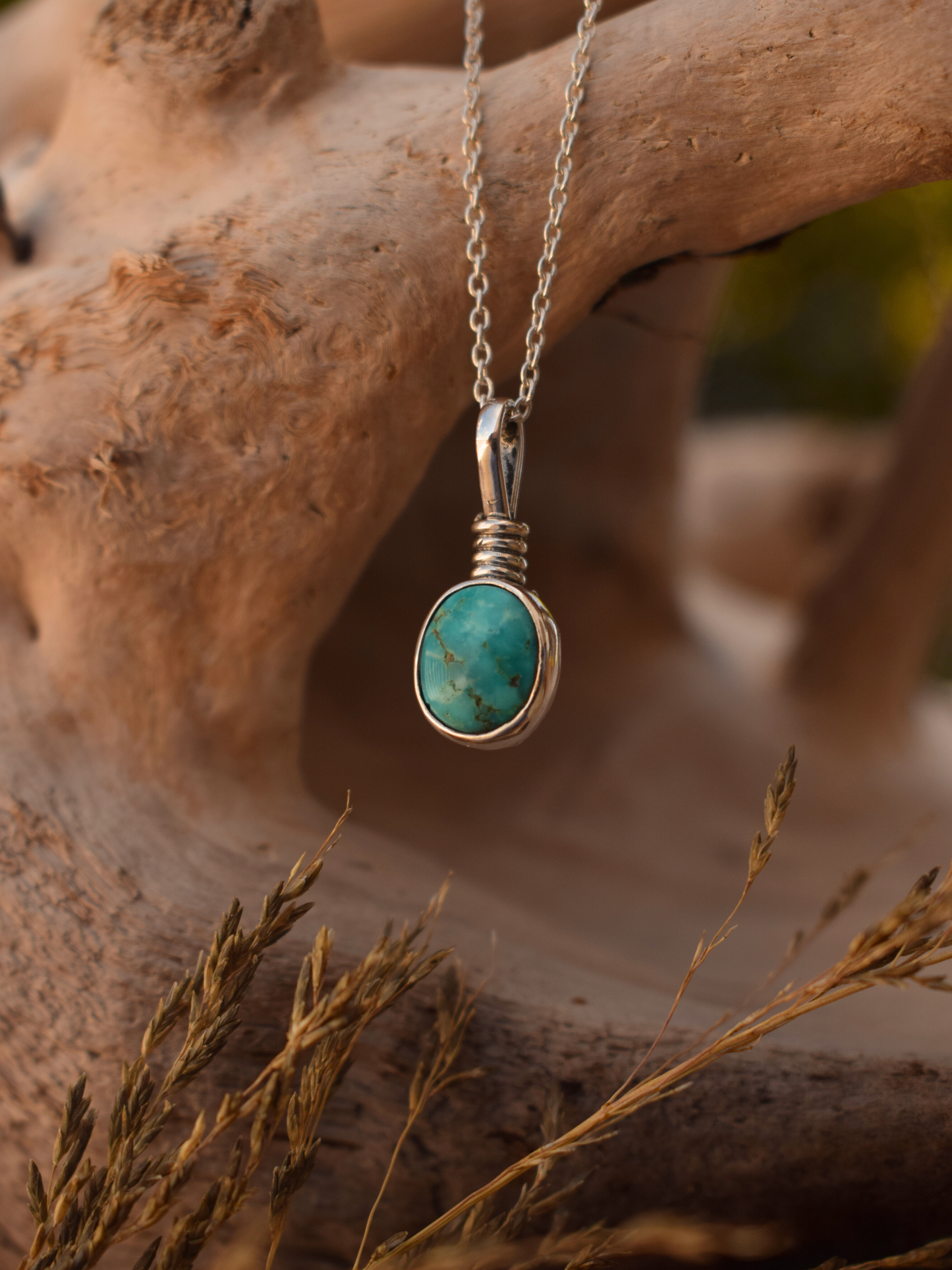 Horizon Necklace - Turquoise